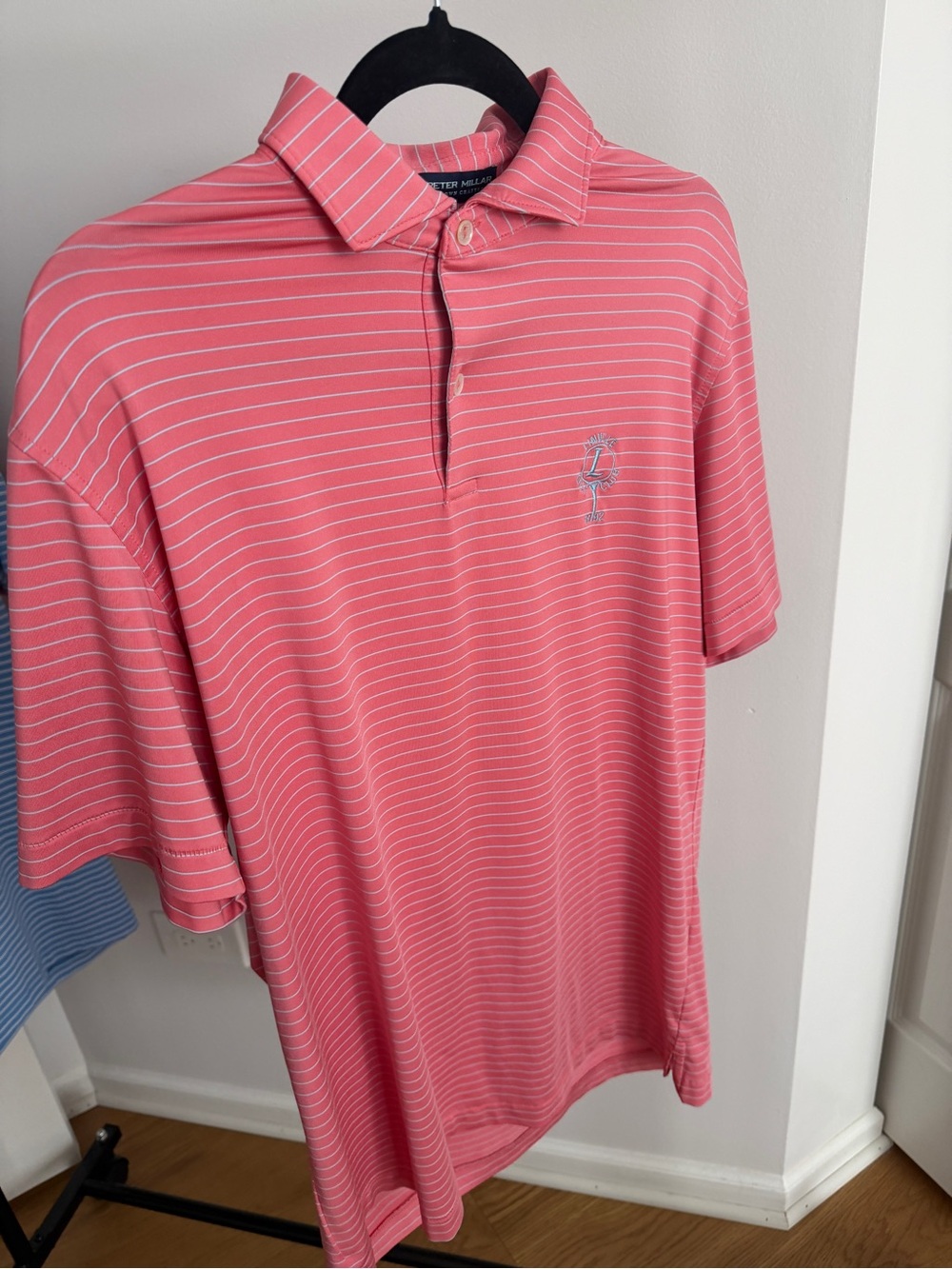 Peter Millar Crown Crafted Coral and White Striped Polo Men’s Medium Golf Club